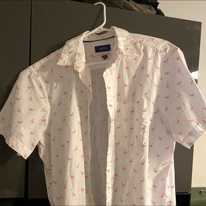 Men’s apt 9 flamingo button up  size large
